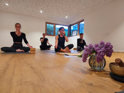 Yoga Cham - Krankenkassenzertifizierte Yogaschule