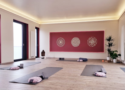 Kathrin Berg - Yoga