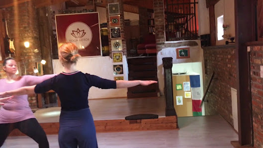 Yoga Lotos