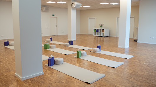Your Body Your Base - Usingen