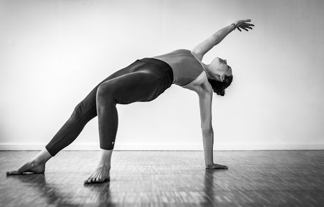 Jennifer Osendarp - Yoga, Massage & Circles