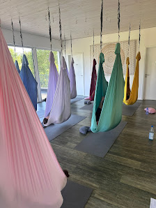 Julia Kühn / Nidhan Yoga