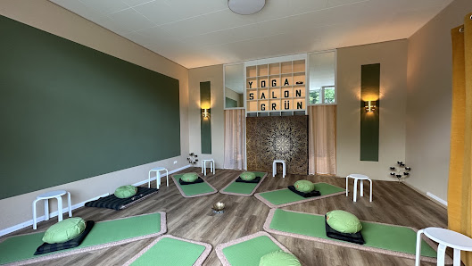 Yoga Salon Grün