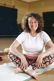 BiggYoga mit Brigitte Mollnow