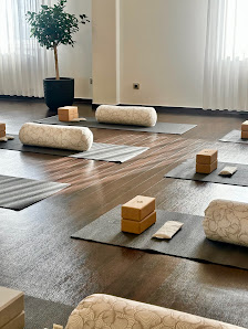 Joyce Yoga