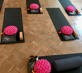 Yoga by Elena