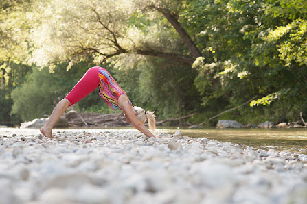 Claudia Vas Yoga
