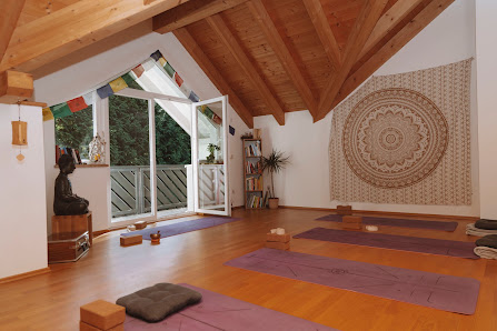 Stania Yoga
