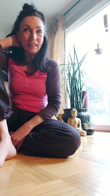 Yoga Bad Kissingen SONNENSEITE im Sonnenhaus-Meditation-Atem-Tanz-und Rhythmustherapie