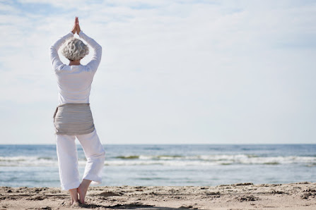 LEBE DEINE ESSENZ Yoga, Klang & Transformation