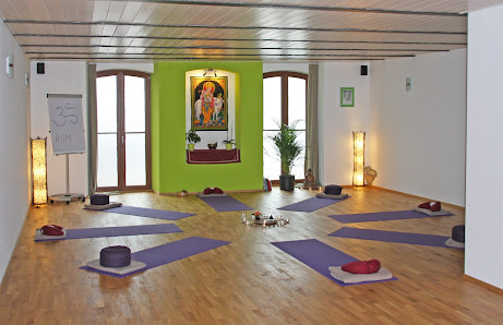Adhara Yoga