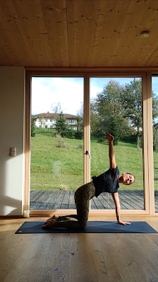 Susanne Lindlbauer ~ Life Coaching, Personal Training, Business Coaching, Ernährungsberatung, Yoga...