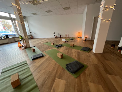 Die Yogastube Springe