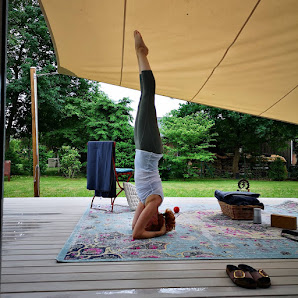 Isabella Faraj Yoga
