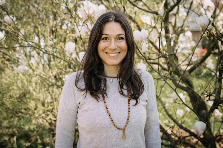 Daniela Dragan, Yoga und Psychotherapie