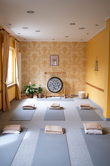 Yoga in der alten Bäckerei