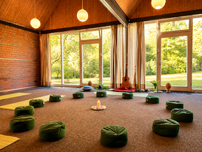 now2be Yoga & Retreats