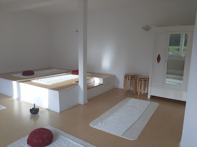 Yoga Raum & Weite