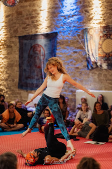 Acronyx Acroyoga Zentrum Uslar • Nest