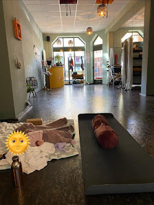 YogaMia