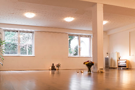 shunia Zentrum Köln-Sülz