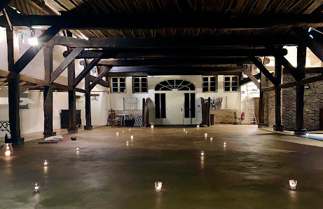 Yogaschule im Zentrum