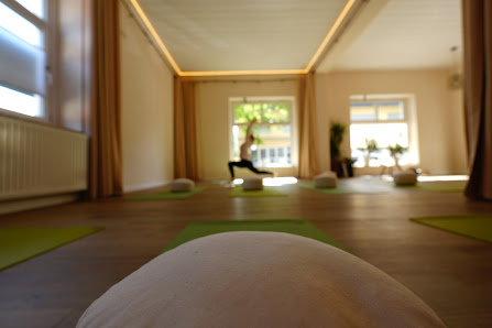 Mascharie Yoga
