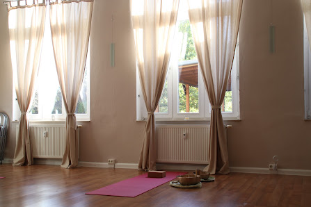 Yogazeit Porta Westfalica