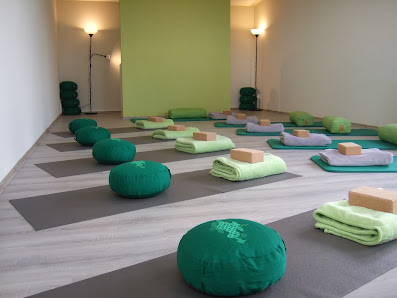HumanYoga
