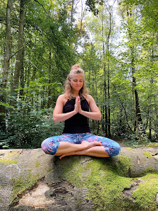 Yoga mit Selina