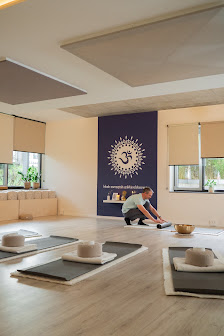 SHANTI OM Yogastudio
