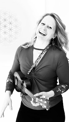 Studio Miriya - Vinyasa Yoga, Ausbildungen, Coaching, Handpan & Klang, Massage, Schamanismus, Trommeln, Muttertrommel