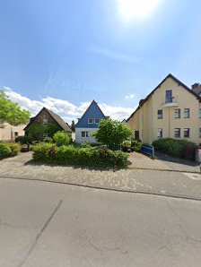 Studio Miriya - Vinyasa Yoga, Ausbildungen, Coaching, Handpan & Klang, Massage, Schamanismus, Trommeln, Muttertrommel