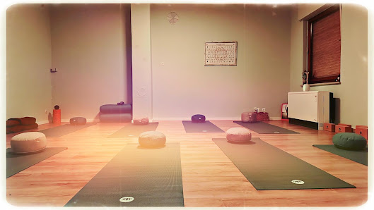 Yoga Shanti Herdorf by Agentur Shanti Köln