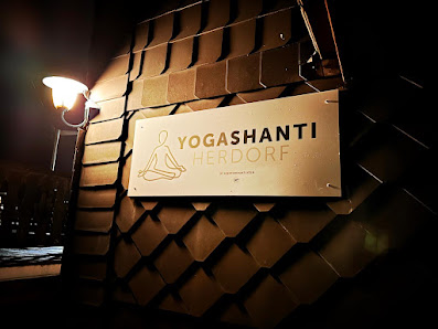 Yoga Shanti Herdorf by Agentur Shanti Köln