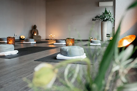 Yogaloft Erftstadt – Brigitta Conrad