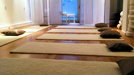 Julia Rose Coaching & Yoga
