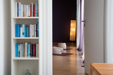 Yoga in Bergisch Gladbach | Laura Kusnezow